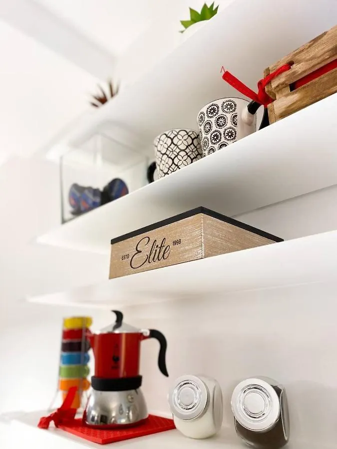 Apartment Rosso Partenopeo Suite Naples
