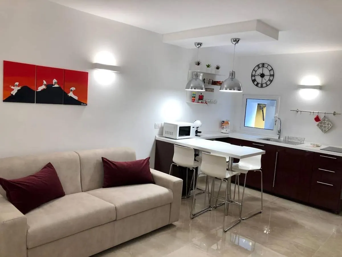 Apartment Rosso Partenopeo Suite Naples